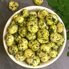 Mint Flavoured With Lemon Twist